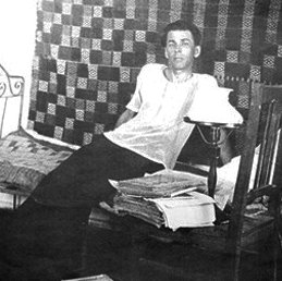 Pavlo Tychyna in editorial office