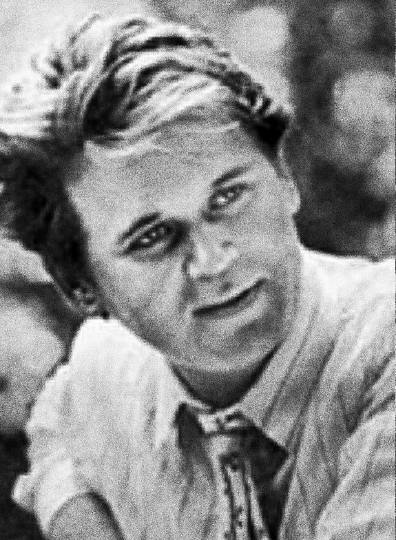 кв.44, Третьяков Роберт